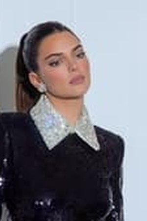 The Kardashians Season 4 Episode 9 - Poster