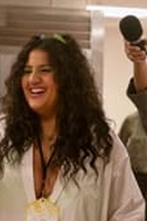 The Girls on the Bus Season 1 Episode 3 - Poster